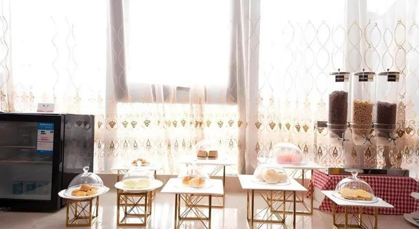 Vienna Hotel Xuzhou Junsheng Plaza Benteng Avenue Metro Station