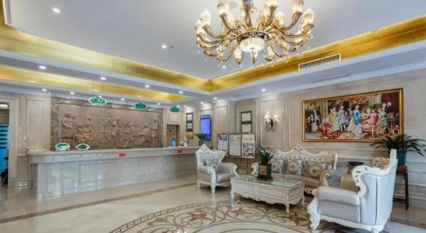 Vienna Hotel Xuzhou Junsheng Plaza Benteng Avenue Metro Station