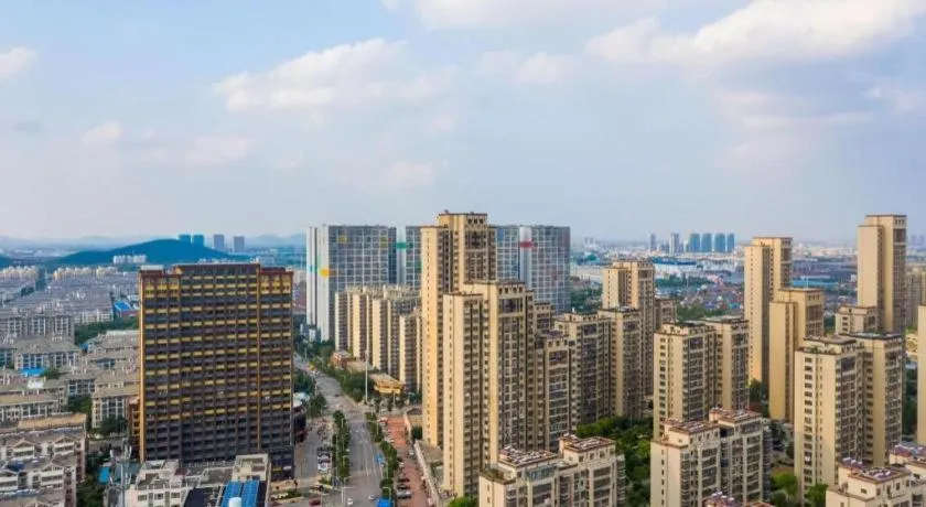 Vienna Hotel Xuzhou Junsheng Plaza Benteng Avenue Metro Station