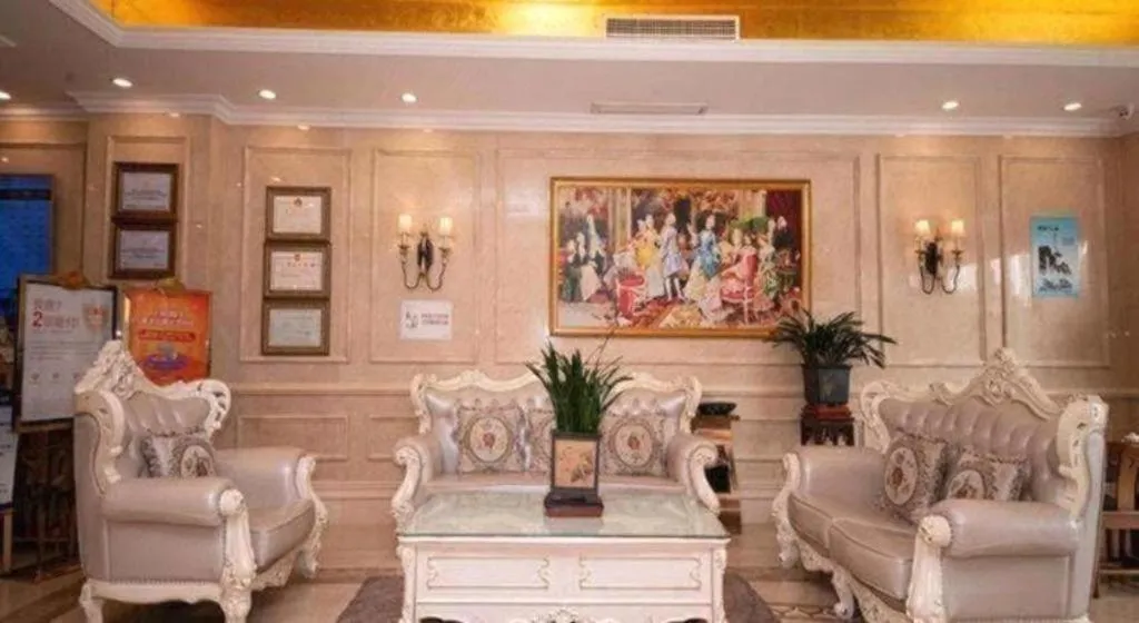 Vienna Hotel Xuzhou Junsheng Plaza Benteng Avenue Metro Station