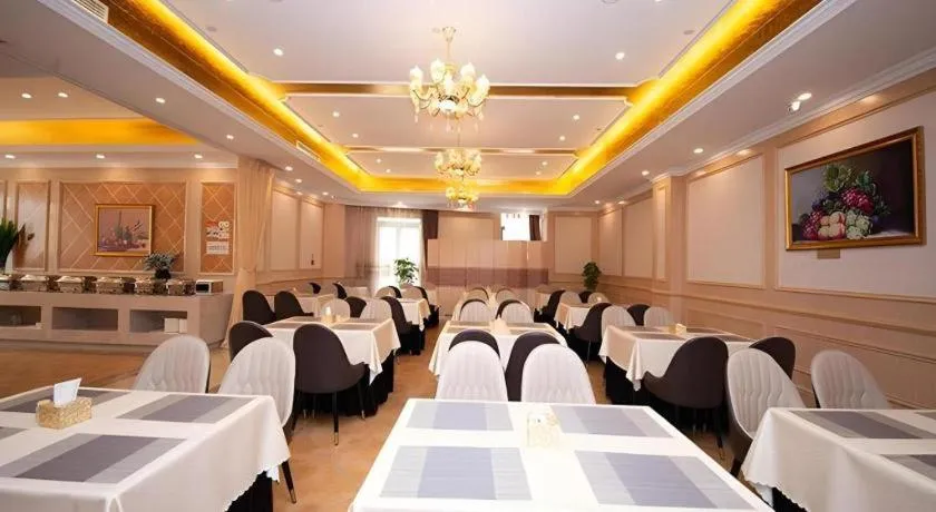 Vienna Hotel Xuzhou Junsheng Plaza Benteng Avenue Metro Station