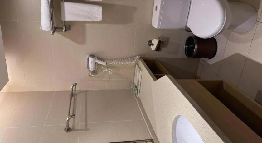 Vienna Hotel Fuzhou Changle Shouzhan Hangcheng Metro Station