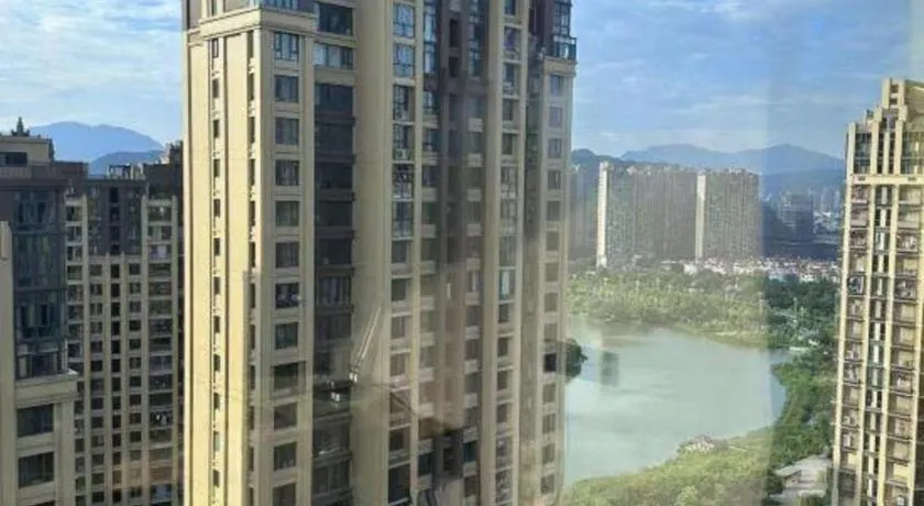 Vienna Hotel Fuzhou Changle Shouzhan Hangcheng Metro Station