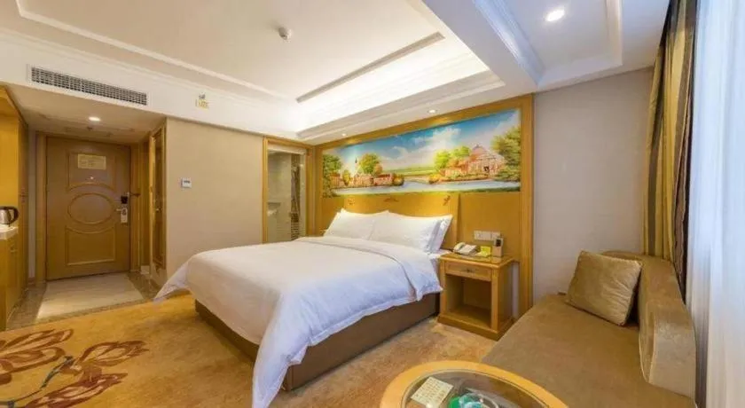 Bed in Vienna Hotel Guangxi Guilin Yongfu Station