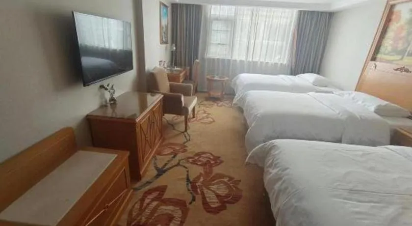 Bed in Vienna Hotel Guangxi Guilin Yongfu Station