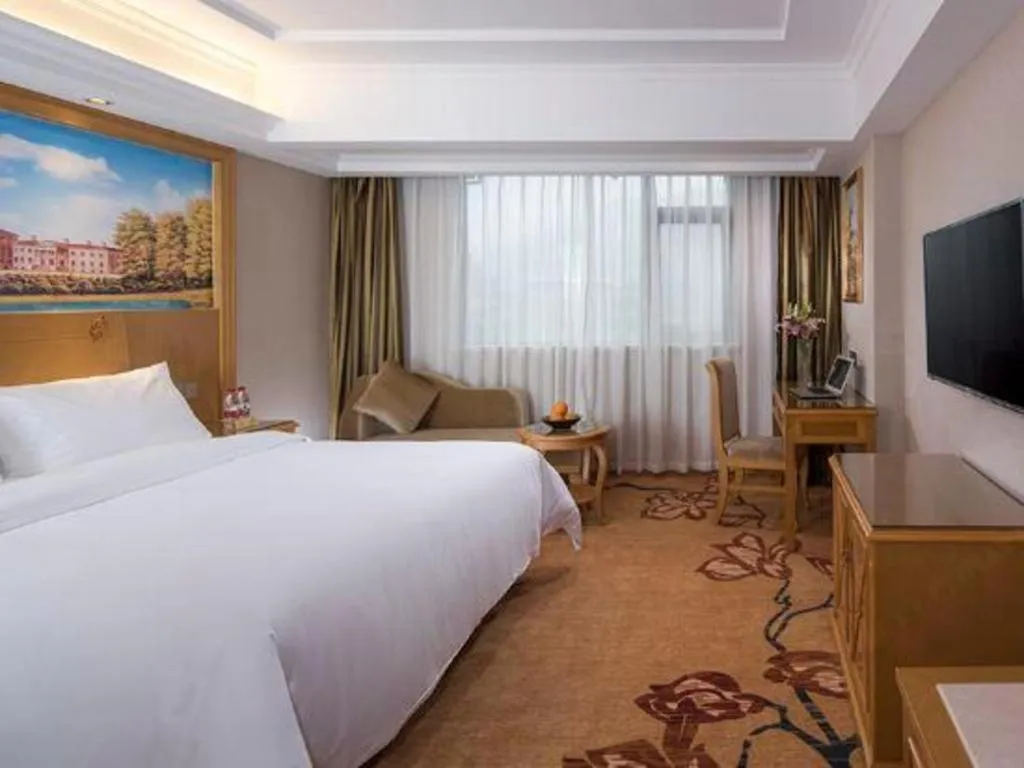 Bed in Vienna Hotel Guangxi Guilin Yongfu Station