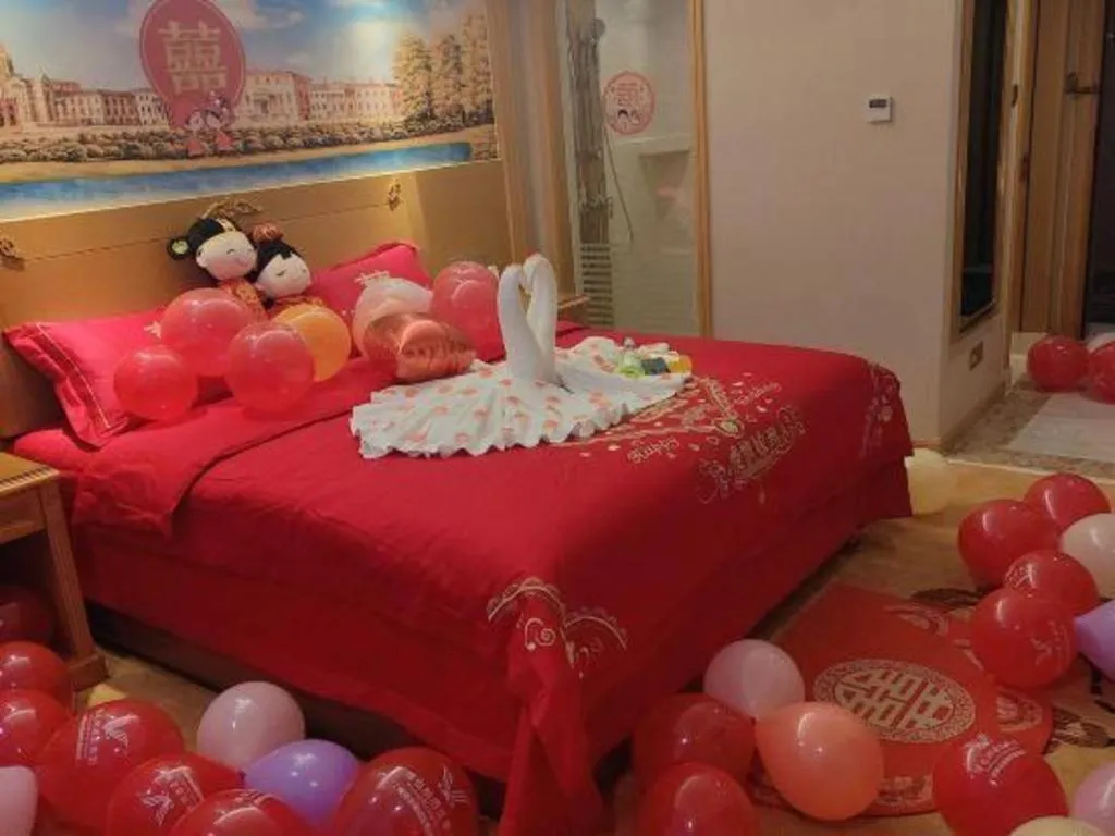 Bed in Vienna Hotel Guangxi Guilin Yongfu Station