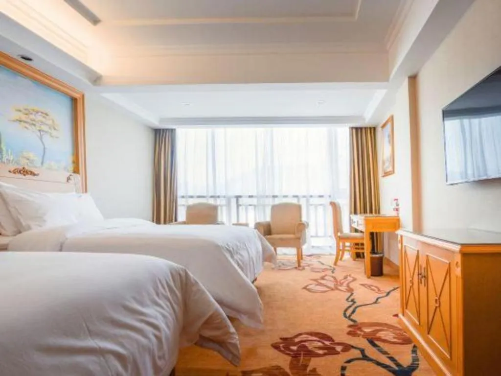 Bed in Vienna Hotel Guangxi Guilin Yongfu Station