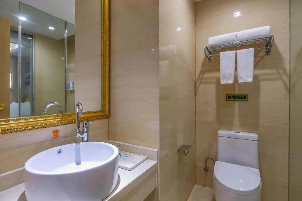 Vienna Hotel Shandong Dezhou Government Shopping Plaza