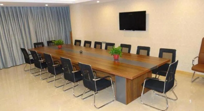 Vienna Hotel Shandong Dezhou Government Shopping Plaza