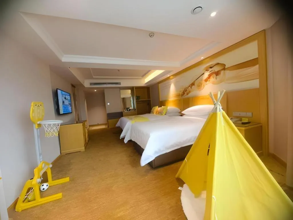 Bed in Vienna Hotel Guangxi Hezhou Guposhan Suifeng