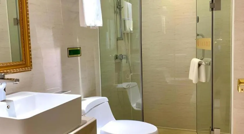 Vienna Hotel Guangxi Hezhou Guposhan Suifeng