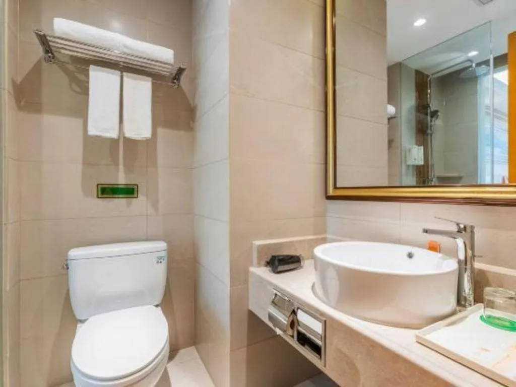 Vienna Hotel Shenyang Central Street