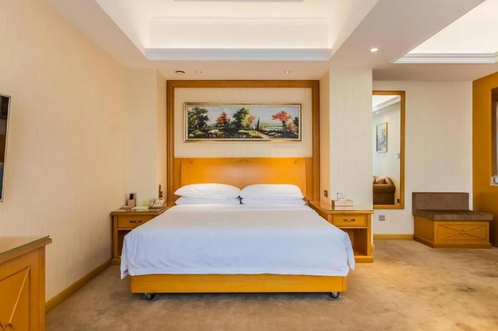 Bed in Vienna Hotel Shenyang Central Street