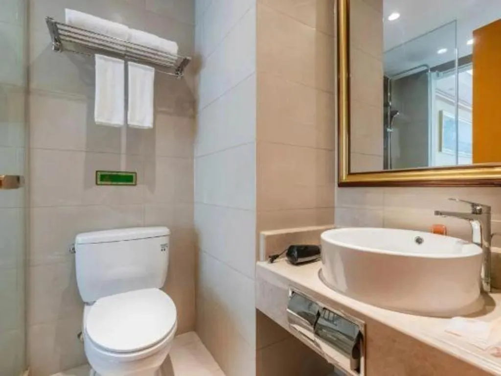 Vienna Hotel Shenyang Central Street