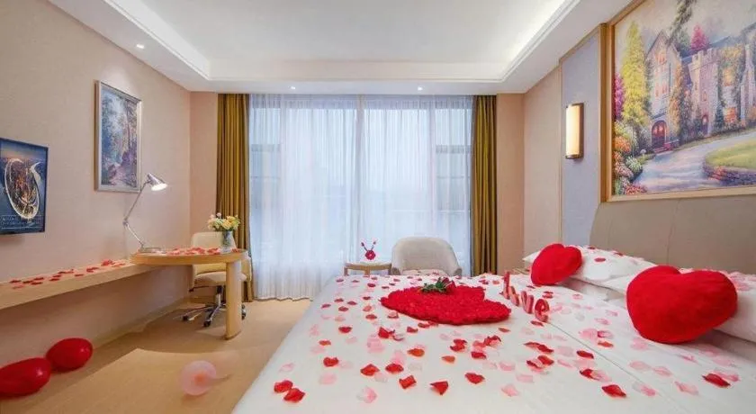 Bed in Vienna Hotel Guizhou Liupanshui Shuicheng Ancient Town