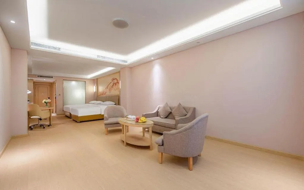 Vienna Hotel Guizhou Liupanshui Shuicheng Ancient Town