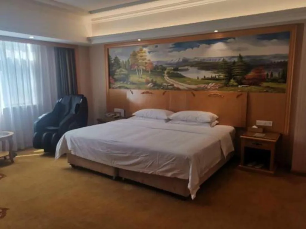 Bed in Vienna Hotel Hunan Yueyang Linxiang