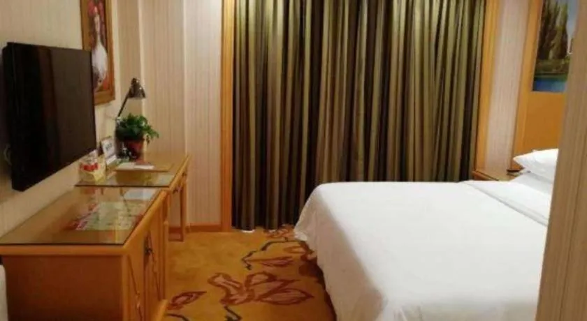 Bed in Vienna Hotel Hunan Yueyang Linxiang