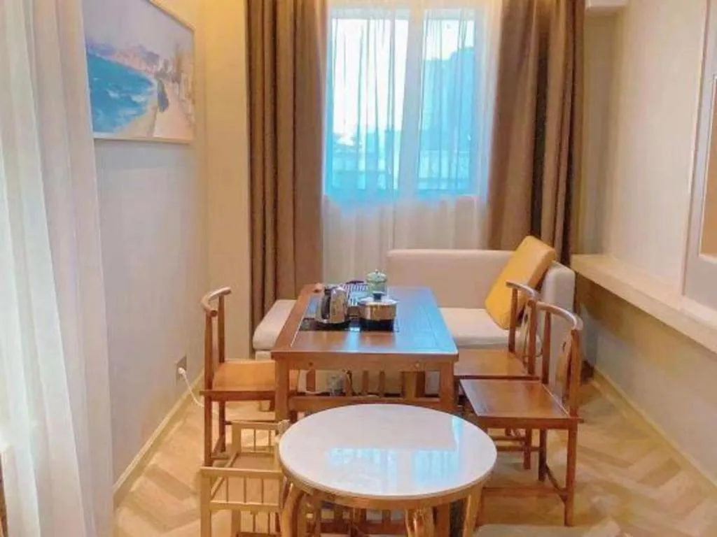 Vienna Hotel Yongzhou Dong'an High-Speed Railway Station