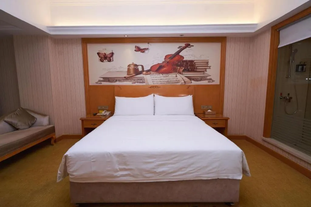 Bed in Vienna Hotel Henan Luoyang Jiudu Road Wanda