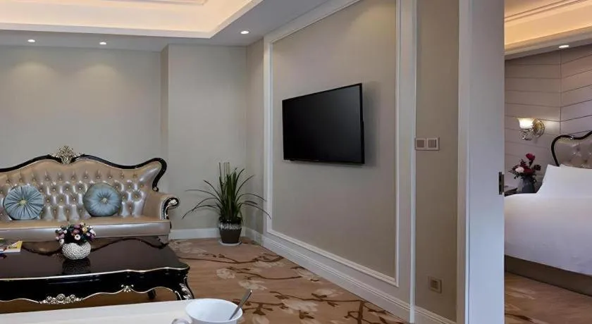 Vienna Hotel Jiangsu Zhangjiagang Passenger Terminal Station