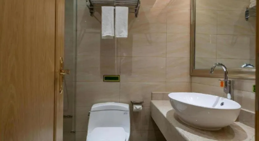 Vienna Hotel Jiangsu Zhangjiagang Passenger Terminal Station