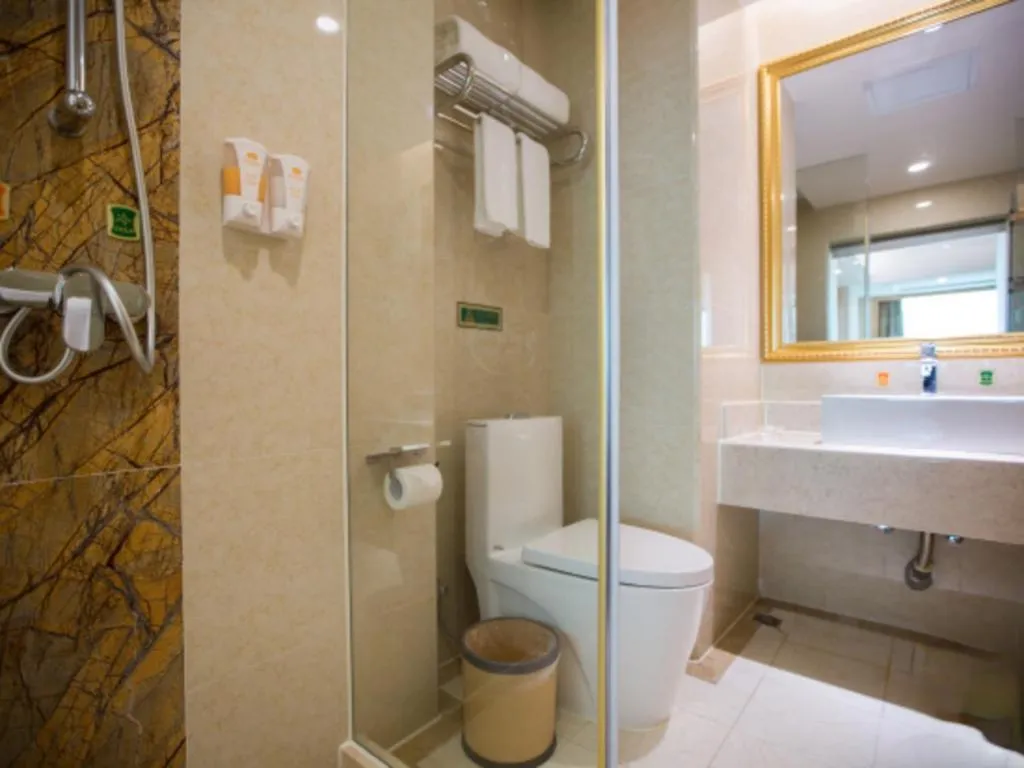 Vienna Hotel Guangzhou Huadu Sunac Cultural Tourism City Shiling