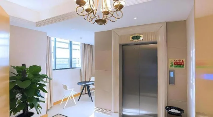 Vienna Hotel Hubei Xiangyang Tang City Gulou