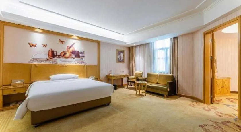 Bed in Vienna Hotel Hubei Xiangyang Tang City Gulou