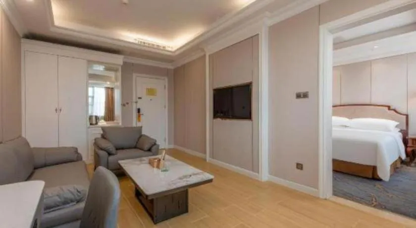 Bed in Vienna Hotel Guangzhou Baiyun College Jinyuan Plaza