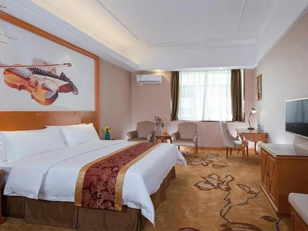 Bed in Vienna Hotel Guangdong Dongguan Chengnan Station