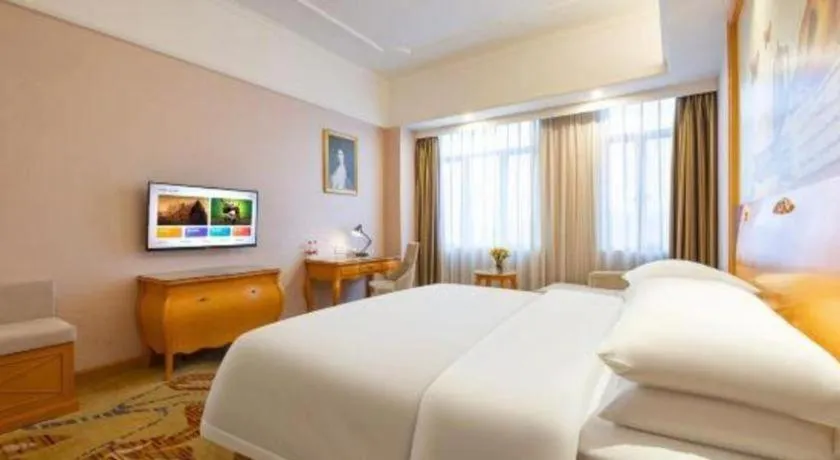 Bed in Vienna Hotel Guangdong Dongguan Chengnan Station