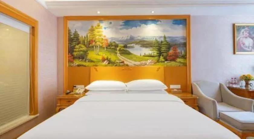 Bed in Vienna Hotel Guangdong Dongguan Chengnan Station
