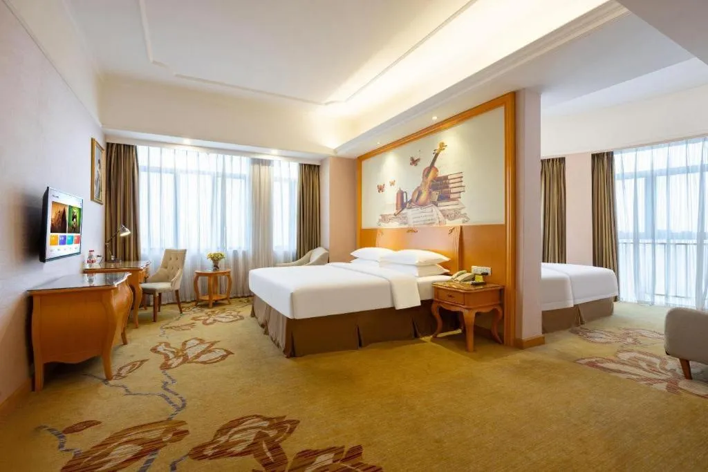 Bed in Vienna Hotel Guangdong Dongguan Chengnan Station