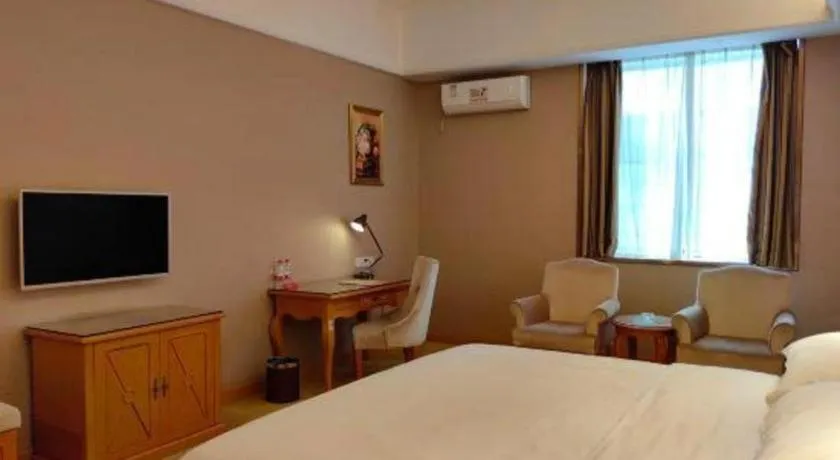 Bed in Vienna Hotel Guangdong Dongguan Chengnan Station