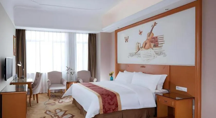 Bed in Vienna Hotel Guangdong Dongguan Chengnan Station