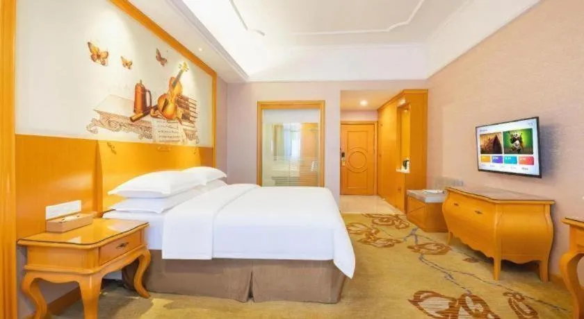 Bed in Vienna Hotel Guangdong Dongguan Chengnan Station