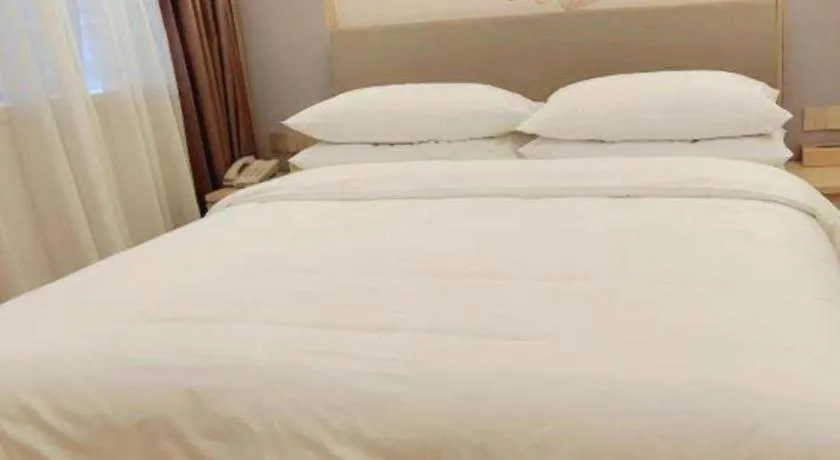 Bed in Vienna Hotel Nanning Beihu Metro Station