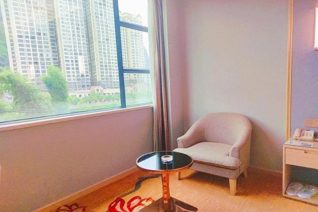 Vienna Hotel Guangxi Hechi Jinchengjiang Baima Street