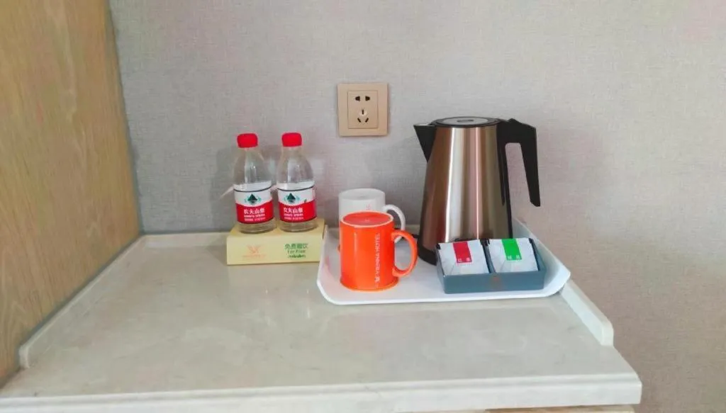 Vienna Hotel Guangxi Hechi Jinchengjiang Baima Street