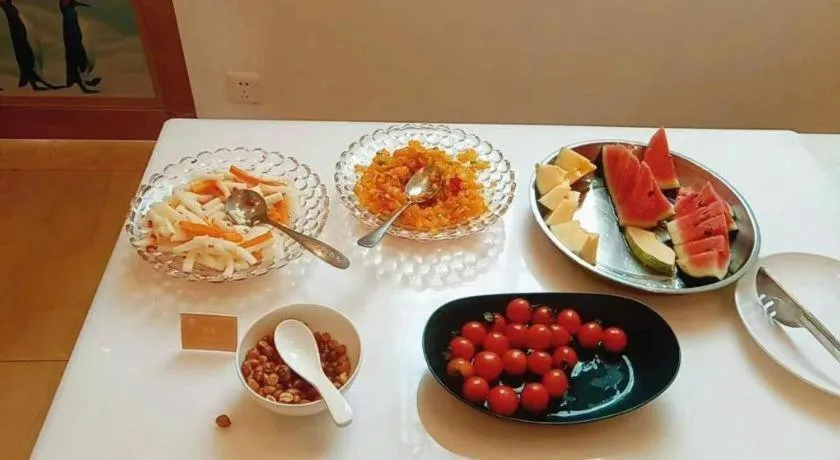 Vienna Hotel Guangzhou Huadu Financial Center Sunac Amusement Park