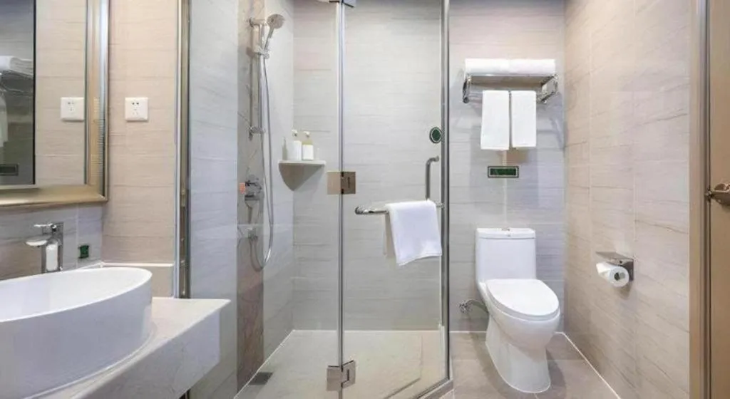 Vienna Hotel Guangzhou Huadu Financial Center Sunac Amusement Park