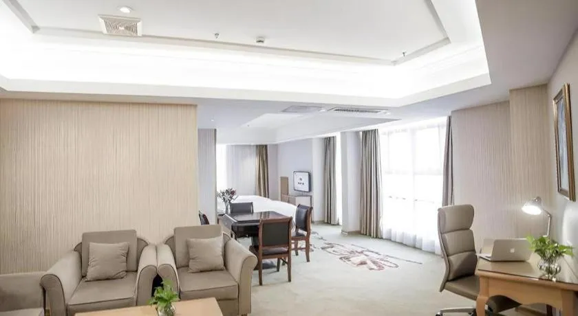 Vienna Hotel Jiangsu Kunshan Changjiang North Road Fenghuangcheng