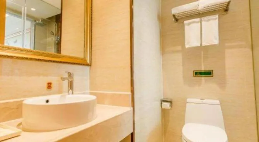 Vienna Hotel Jiangsu Kunshan Changjiang North Road Fenghuangcheng