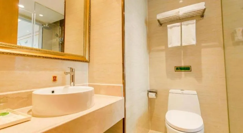 Vienna Hotel Jiangsu Kunshan Changjiang North Road Fenghuangcheng