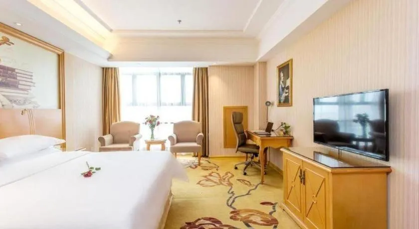 Bed in Vienna Hotel Jiangsu Kunshan Changjiang North Road Fenghuangcheng