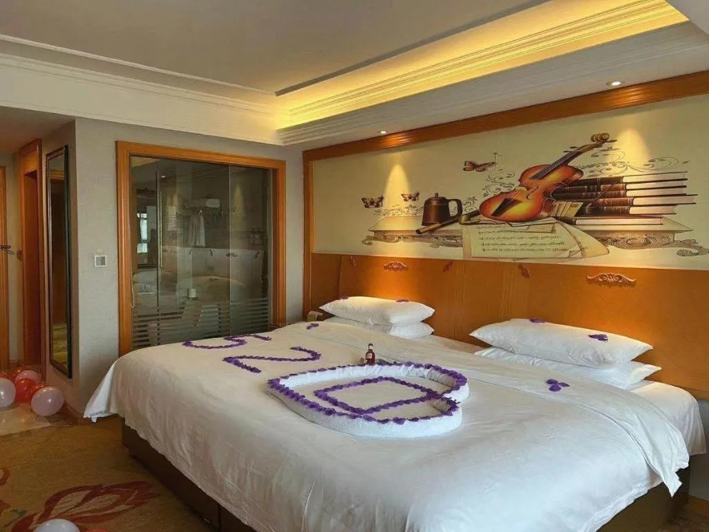 Bed in Vienna Hotel Guiyang North Station Dream City
