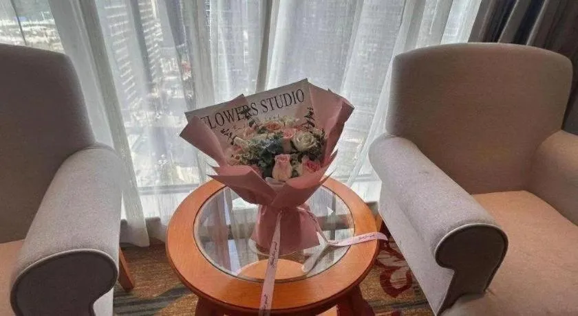 Vienna Hotel Guiyang North Station Dream City