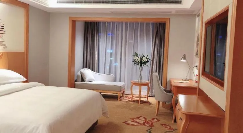 Bed in Vienna Hotel Guiyang North Station Dream City